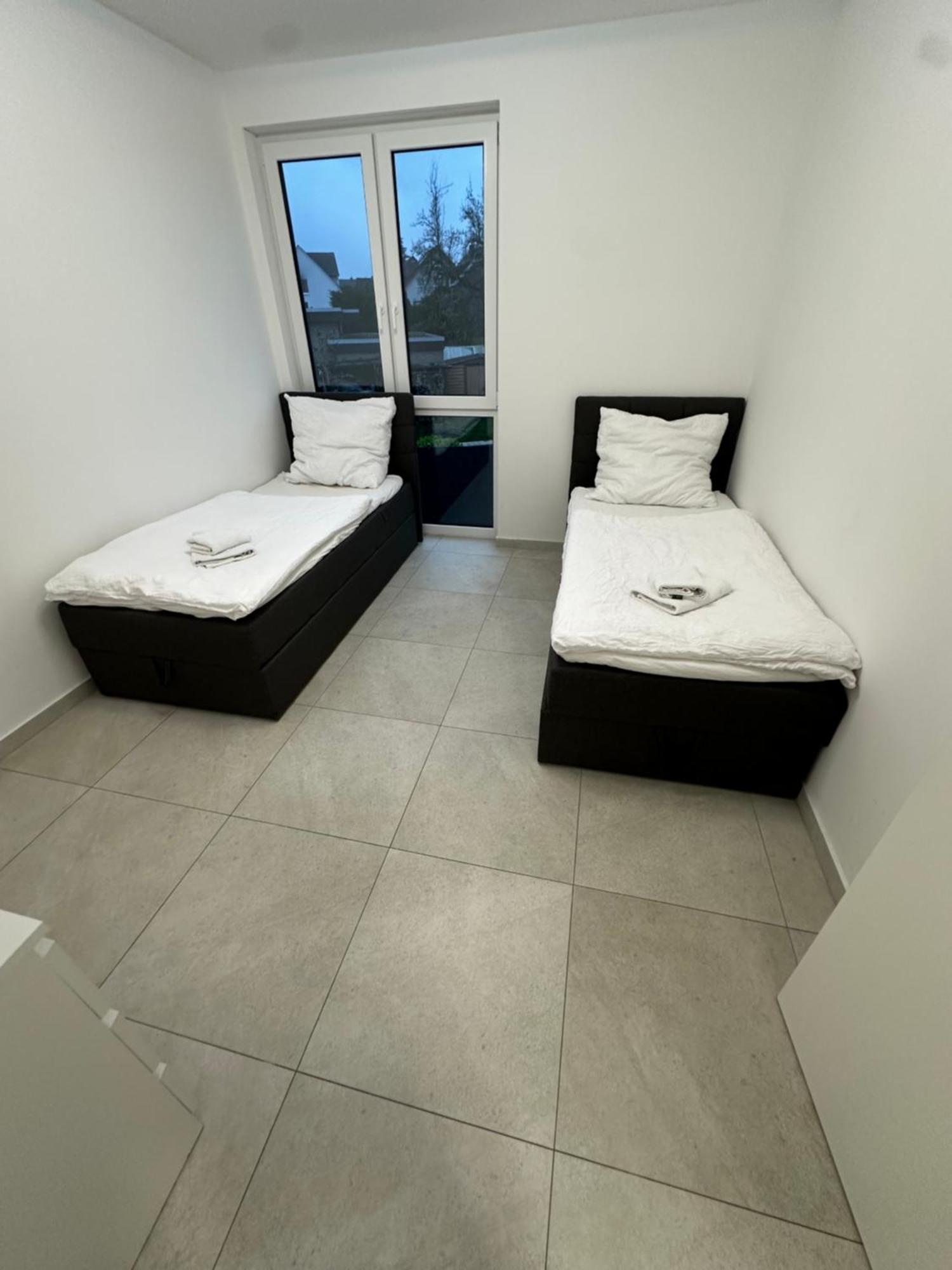 Schoene Neubauwohnung Mit Stil 比勒费尔德 外观 照片